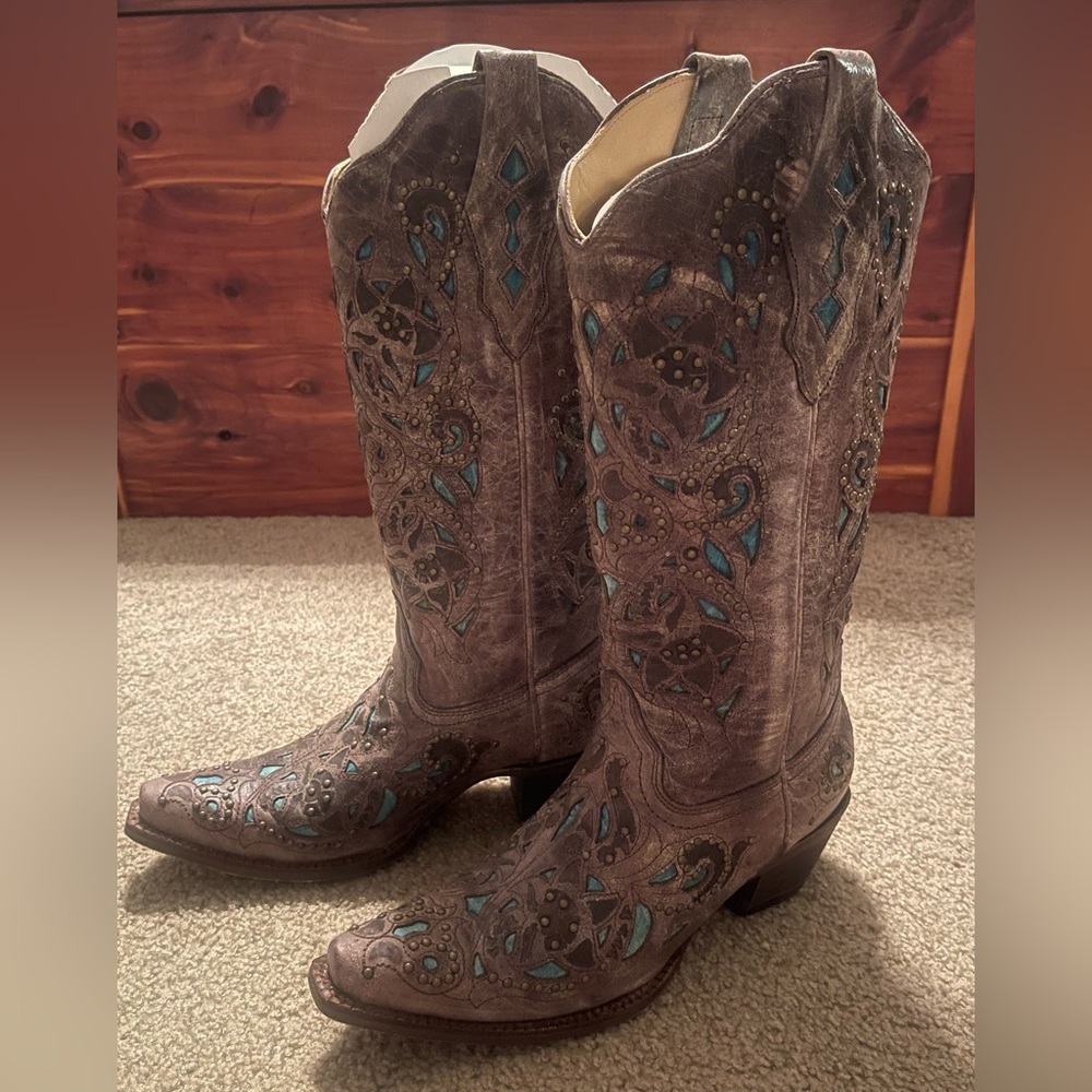 Corral Boots Size 8.5M